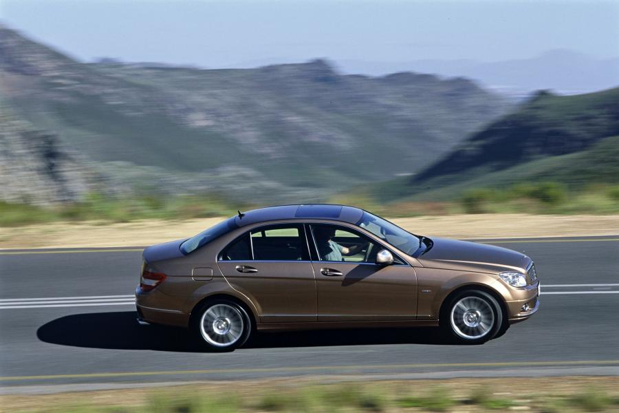  Mercedes-Benz C-Class 2007 года  (фото 132 из 413)